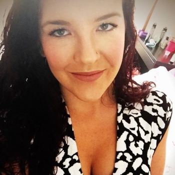 sexcontact met Tinydonna