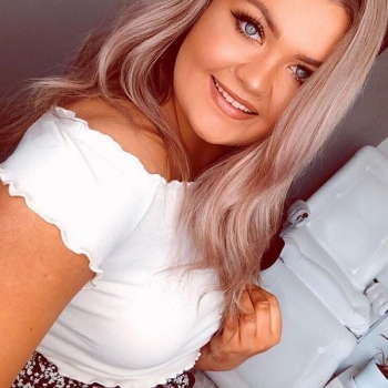 Sexdate met teeniNik