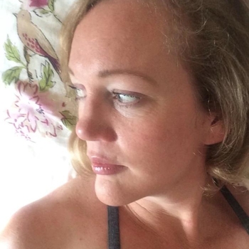 sexafspraak met zatzat uit Groningen