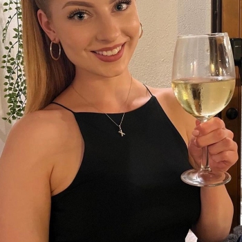 sexcontact met Pomroxi
