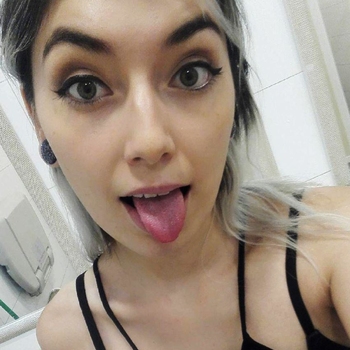 Sexdate met Hardtohandlelizzy