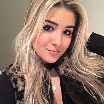 neukdate met NadinaBol