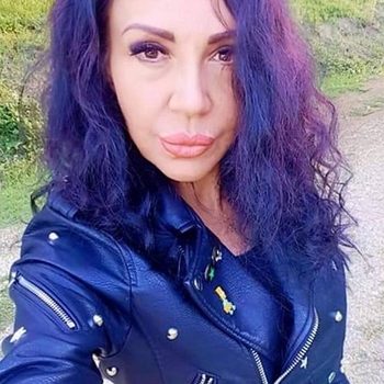 sexcontact met oepsieborst