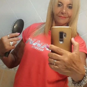 sexcontact met Moiza