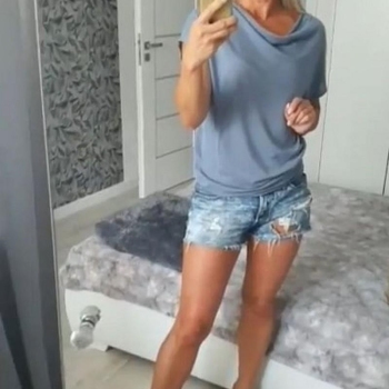 sexcontact met Zusaani