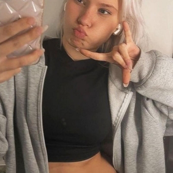 sexcontact met Brenddy