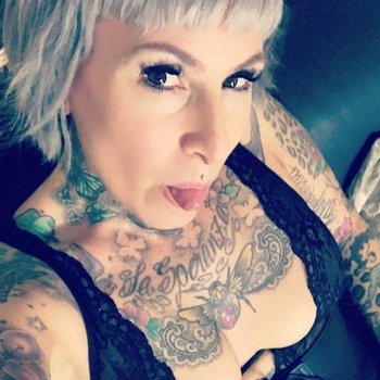 sexdate met SuckingSuzy