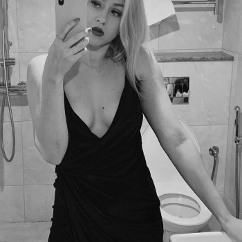 neukdate met blondesofine