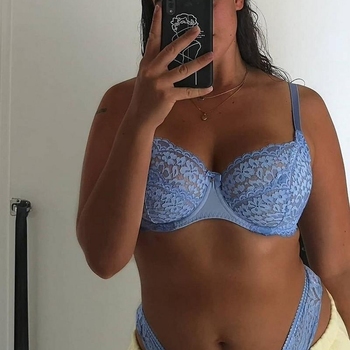 Neuk date met Curdola