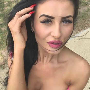 sexcontact met Justingeil