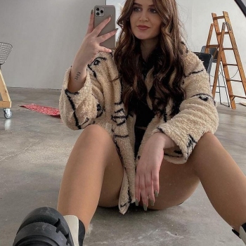 Seks met Symoneke ? Maak gratis afspraakjes voor een seksdate.