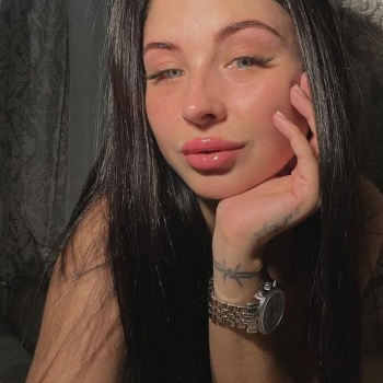 sexcontact met Loia