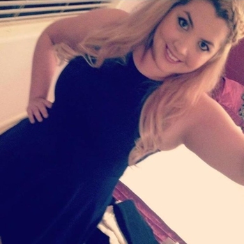 sexdate met JessieJJJ