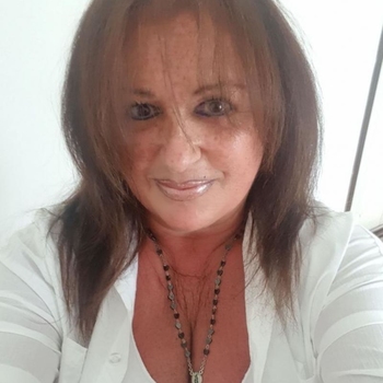 Sexcontact met Hyacindax