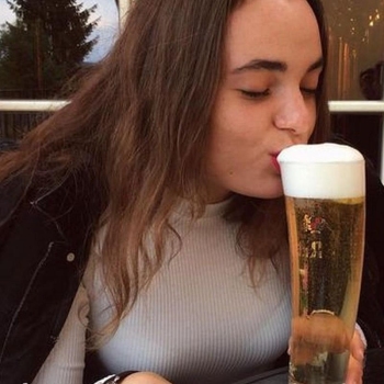 Sexdating met Milenaa