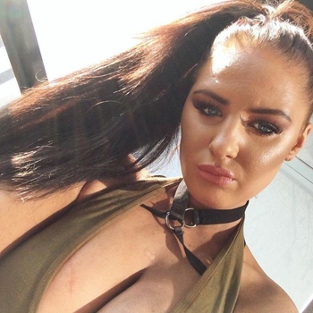 sexcontact met Giana