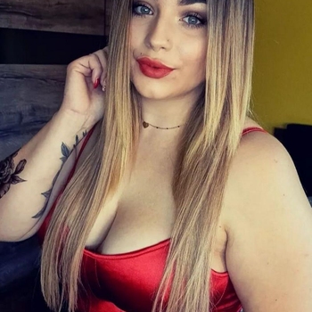 sexcontact met Birdytess