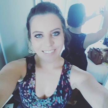 neukdate met Selfemke
