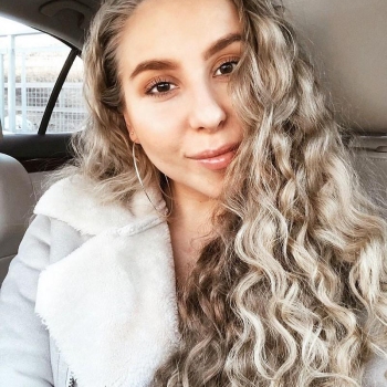 sexcontact met Izna