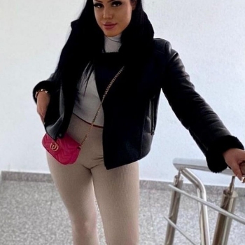 Seks met JelkaX ? Maak gratis afspraakjes voor een seksdate.