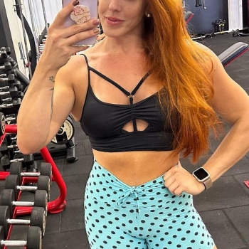 sexcontact met gevoeligeEsther