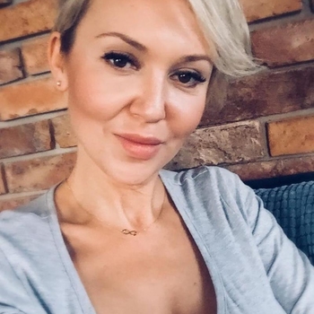 sexdate met Marriedme