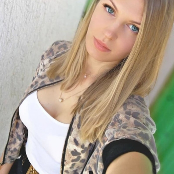 neukdate met Antoinet
