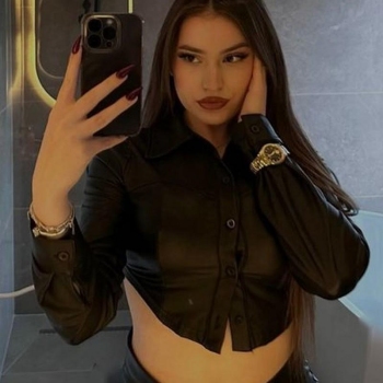 Sexcontact met Naomiiex