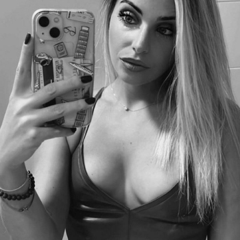 sexcontact met Fenlian