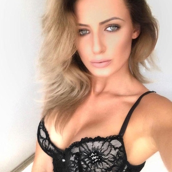 Sexdating met Uptowngirl