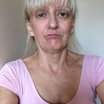 sexcontact met Esterelle