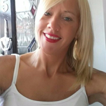 sexdate met Shoplady