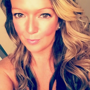 sexcontact met holeBI