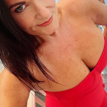 Sexcontact met Aasiyaax