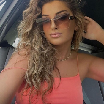 sexcontact met Perrini