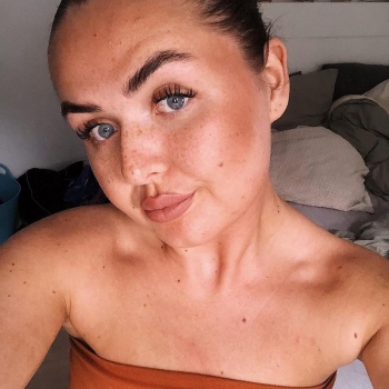 sexcontact met Oemayra