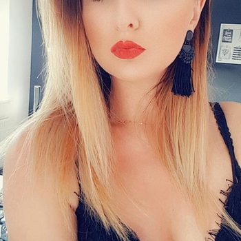 sexcontact met Sweetmelisssa