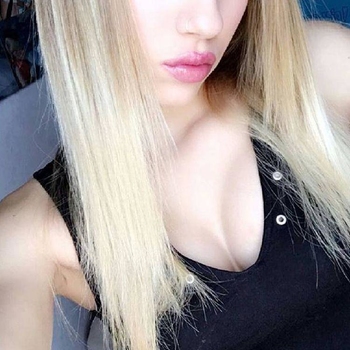 sexdate met Blondshavemorefun