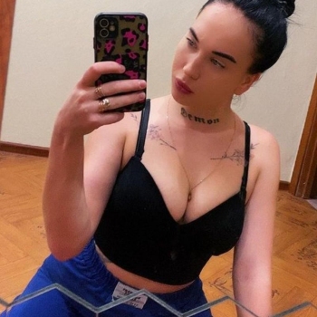 Sexdating met Umiraatje