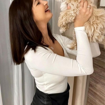 sexcontact met Rennia