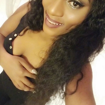 sexcontact met Curlylilly