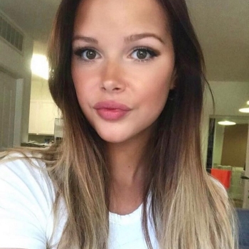 sexcontact met larily