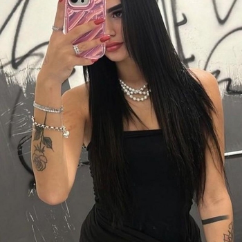 sexcontact met Rocxima